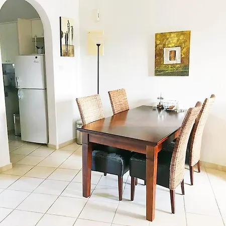 Апартаменты Eden Gardens Maisonette Пафос
