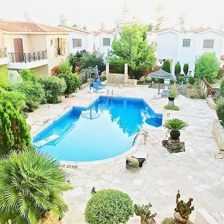 Eden Gardens Maisonette Appartamento *