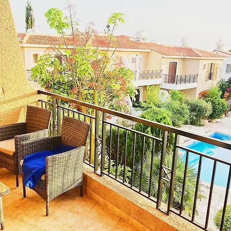 Eden Gardens Maisonette *